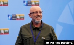 Міністр оборони України Олексій Резніков під час прибуття на саміт НАТО. Вільнюс, Литва, 11 липня 2023 року
