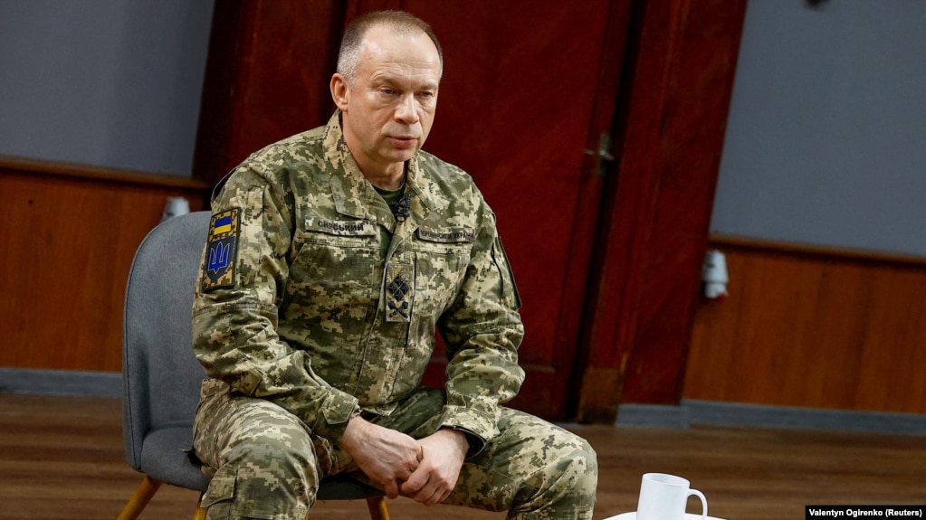 «Ви знаєте останні дані нашої розвідки, заяви президента України про загрозу Росії з боку Білорусі. Можливі операції на півночі – це реально» – Олександр Сирський 