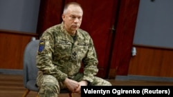 "Frontdaky ýagdaý ýaramazlaşdy" diýip, general polkownik Oleksandr Syrskiý telegramda aýtdy.