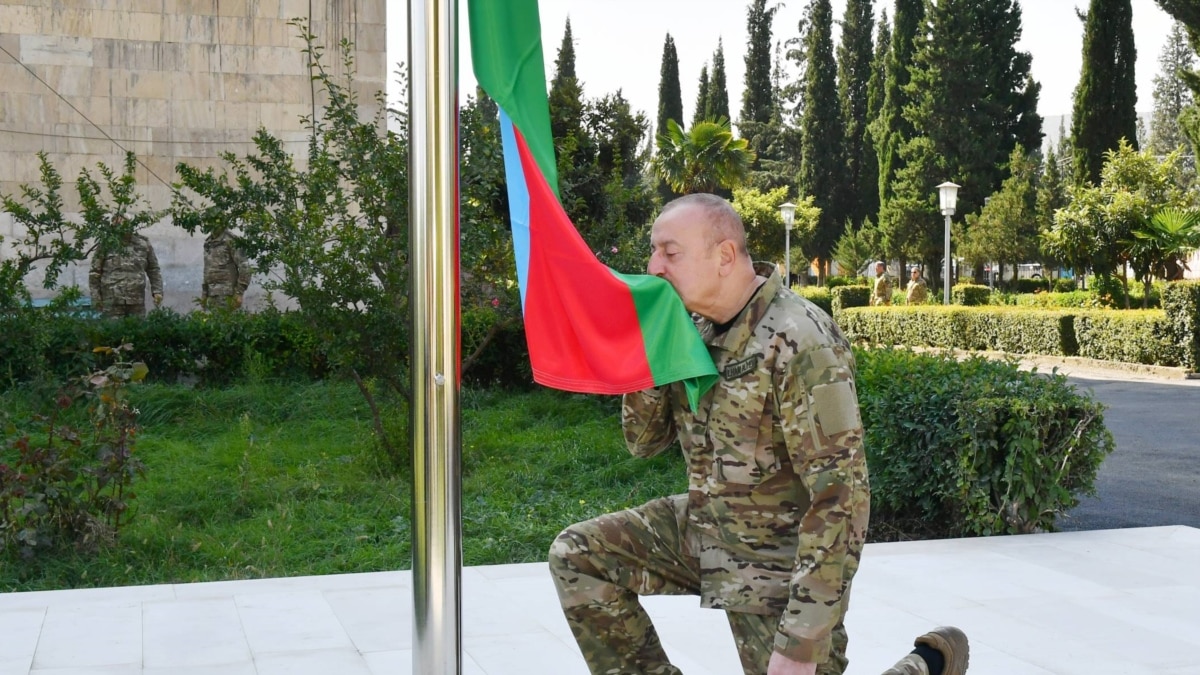 У Путіна підтвердили початок виведення військ РФ із Нагірного Карабаху