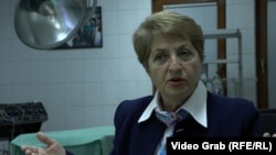 Syheda Latifi- Hoxha, gjinekologe që punoi në sistem paralel shëndetësor në Kosovë në vitet '90.