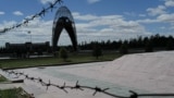 Complexul memorial și muzeul ALZHIR de lângă satul Aqmol, la 40 de kilometri vest de Astana, capitala Kazahstanului.