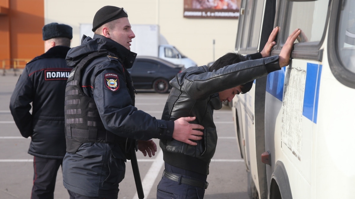 Изнасиловали малолетку 