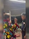 "Төрт жерімнен пышақтады". Жамбыл облысының тұрғыны полицейлерге кінә тақты
