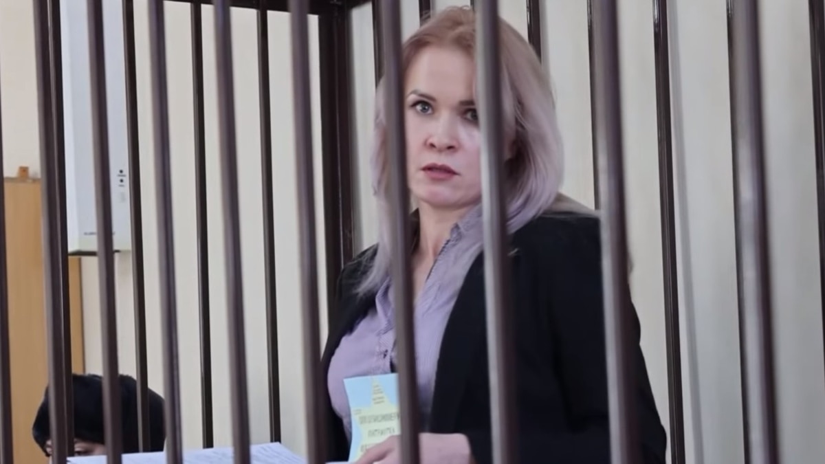 Siberian Journalist Jailed For Anti-War Posts To Be Transferred Far From Children - Vimarsana News