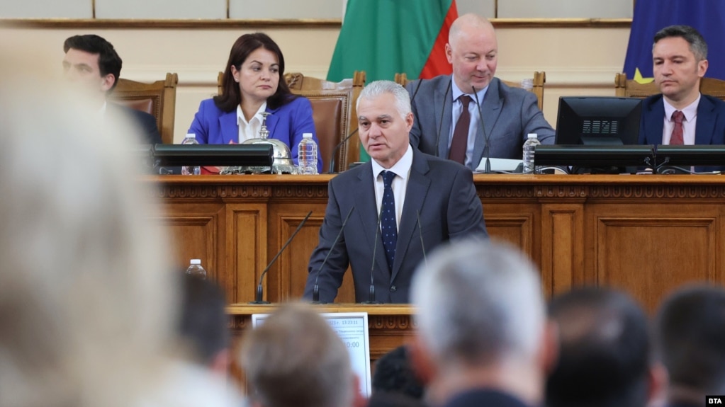 Ръководителят на ДАНС Пламен Тончев по време на изслушването си в парламента, 30 май 2023 г.