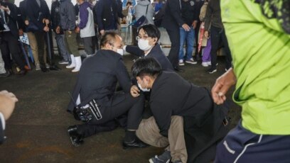Предизборен митинг на министър председателя на Япония Фумио Кишида беше прекъснат