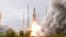 Изстрелването на ракетата Ariane от космодрума Куру, Френска Гвияна.