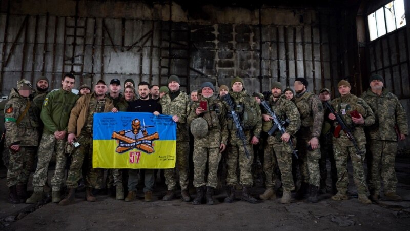 Զելենսկին այցելել է Բախմուտի ուղղությամբ Ուկրաինայի զինված ուժերի առաջապահ դիրքեր