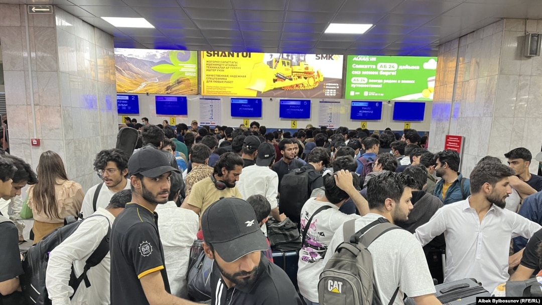 Pakistani students wait to leave Kyrgyzstan at Manas international airport in Bishkek on May 21. 