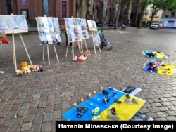 Акція з ушанування пам'яті дітей, убитих Росією. Ольденбург, Німеччина, вересень 2023