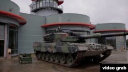 "Leopard" НАТОнинг асосий танклари ҳисобланади
