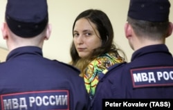 Саша Скочиленко в Василеостровском районном суде