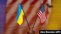 украинско и американско знаме, илустрација