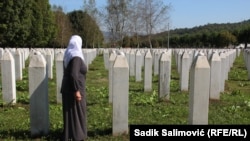 Međunarodni sud pravde u Hagu je 2007. godine zločin u Srebrenici okarakterisao kao genocid