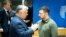 Orbán Viktor miniszterelnök és Volodimir Zelenszkij ukrán elnök az Európai Unió brüsszeli csúcstalálkozóján 2024. június 27-én