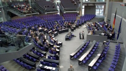 Германският парламент прие в четвъртък резолюция в подкрепа на европейския