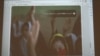 گروهی از دختران در هرات با ایجاد یک برنامه انترنتی « مکتب» را به خانه دانش آموزان برده اند