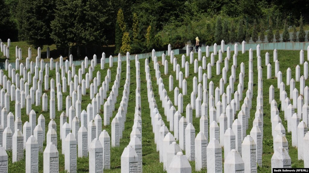 Posmrtni ostaci žrtava genocida sahranjeni u Potočarima