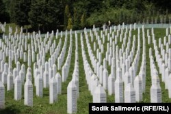 Pomsrtni ostaci žrtava genocida shranjeni su u Potočarima, septembar 2023.