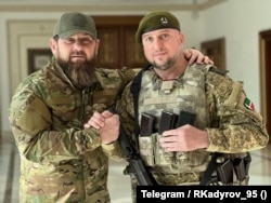 Глава Чечни Рамзан Кадыров и его помощник Апти Алаудинов