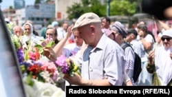 Ispraćaj posmrtnih ostataka žrtava genocida u Srebrenici ispred Predsjedništva BiH u Sarajevu, 9. jula 2024.