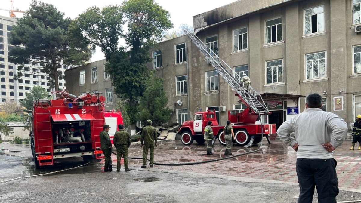 Охранник Худжандского университета подозревается в поджоге одного из  учебных корпусов вуза