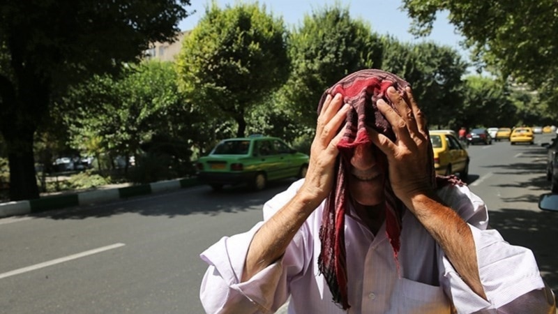 Irani i mbyll zyrat e Qeverisë, bankat dhe shkollat, për shkak të të nxehtit përvëlues