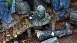 Slomljeni simboli: Statue iz bugarske komunističke ere u skladištu