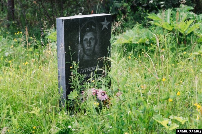Semion Tutrinov è stato ucciso nei combattimenti in Cecenia nel 2002.