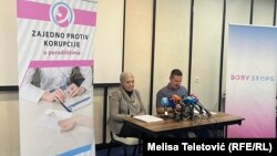 Krivične prijave podnijelo je Udruženje Baby Steps koje se bavi pravima roditelja i djece. Na fotografiji predstavnici Udruženja, septembar 2023.