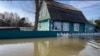 Село в Тюменской области затопило за 10 минут после прорыва дамбы