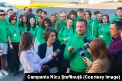 Nicu Ștefănuță a mobilizat peste o mie de voluntari în întreaga țară.