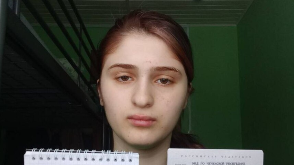 Policemen from Chechnya took the detained girl to Vnukovo