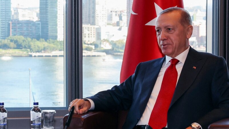 اردوغان په ناټو کې د سویډن د غړیتوب د منظورۍ پروتوکول خپل پارلمان ته وړاندې کړ