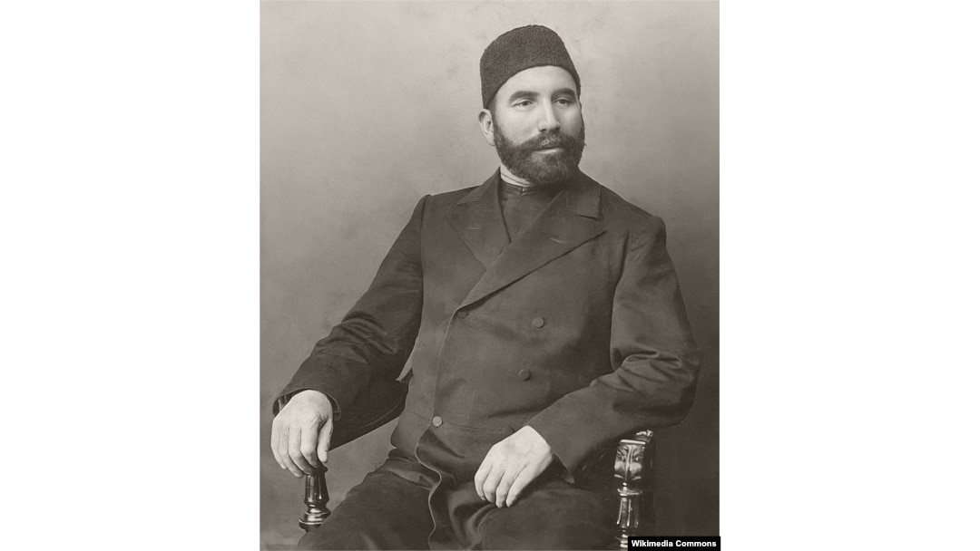 Порно кастинг: арық, қырынған қыз онлайн