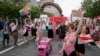 Архіўнае ілюстрацыйнае фота. Беларусы на маршы ЛГБТК-супольнасьці ў Вільні, 1 ліпеня 2023 