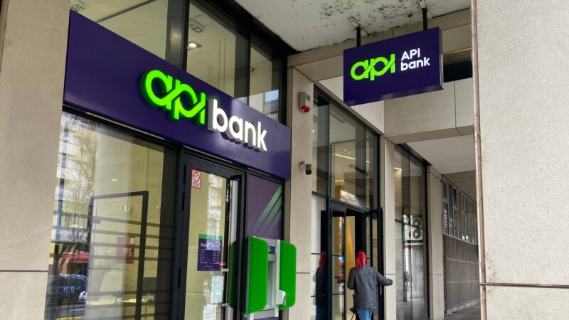 Ruske rublje i zapadne sankcije: Banka u Srbiji profitirala nakon invazije