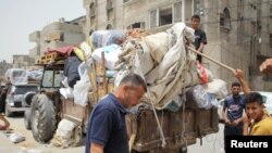 باشنده های رفح در حال کوچیدن از شهر