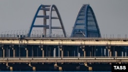 Вид на Керченский (Крымский) мост. 17 июня 2023 года