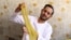 د کندهار یو تسبې جوړوونکی 