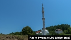 Xhamia në fshatin Skifteraj, komuna e Vitisë.