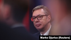 "Sporazum između Zagreba, Tirane i Prištine Vučiću služi kao koristan instrument za jačanje narativa da on 'brani Srbiju' i 'jača vojsku', jer je to, navodno, neophodno", kaže za RSE vojni analitičar Aleksandar Radić.