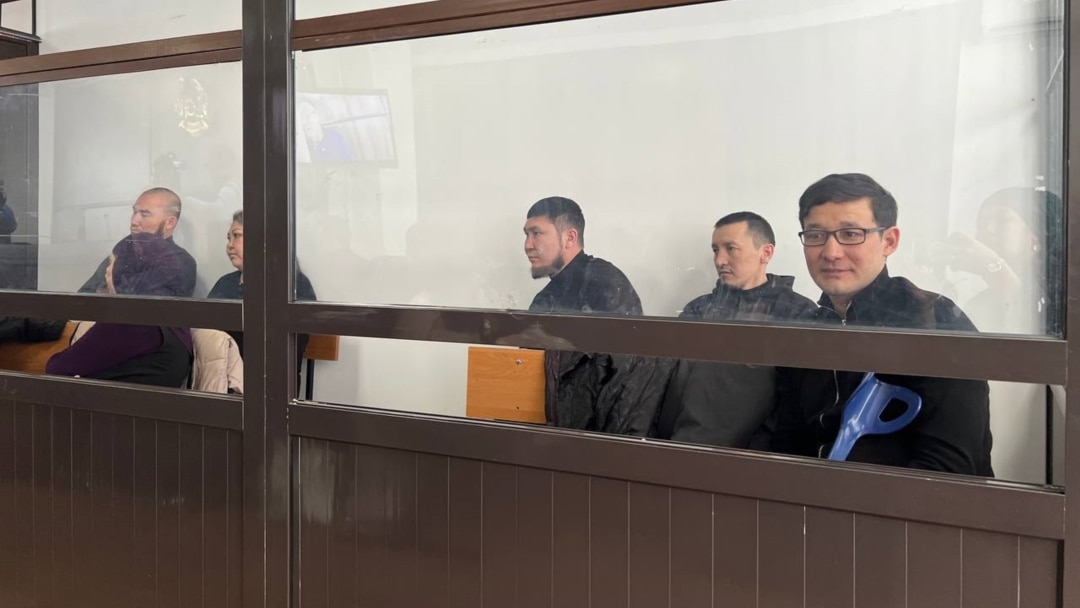 Қыздардың жыныстық суреттері