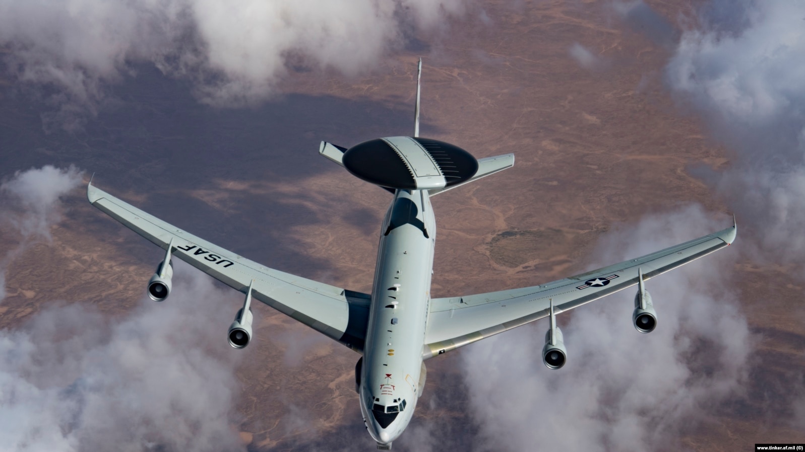 Суқути як ҳавопаймои сӯхтрасони амрикоӣ дар Ироқ