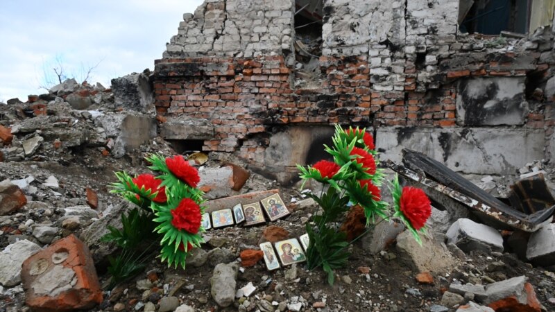 U ruskim napadima ubijeni ukrajinski civili, Zelenski obećava 