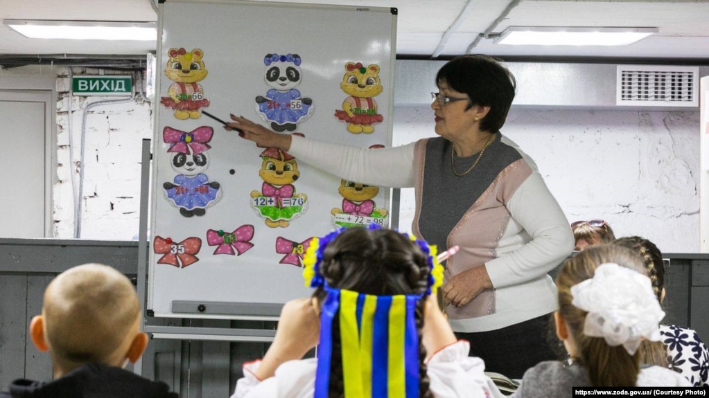 Ті, хто ходить до школи, часто позбавлені можливості навчатися під час повітряних тривог