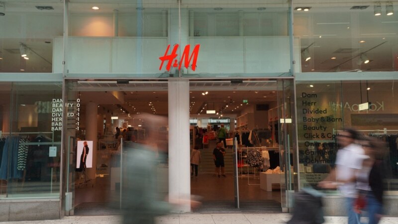 H&M kaže da će 'postepeno ukinuti' nabavku iz Mjanmara