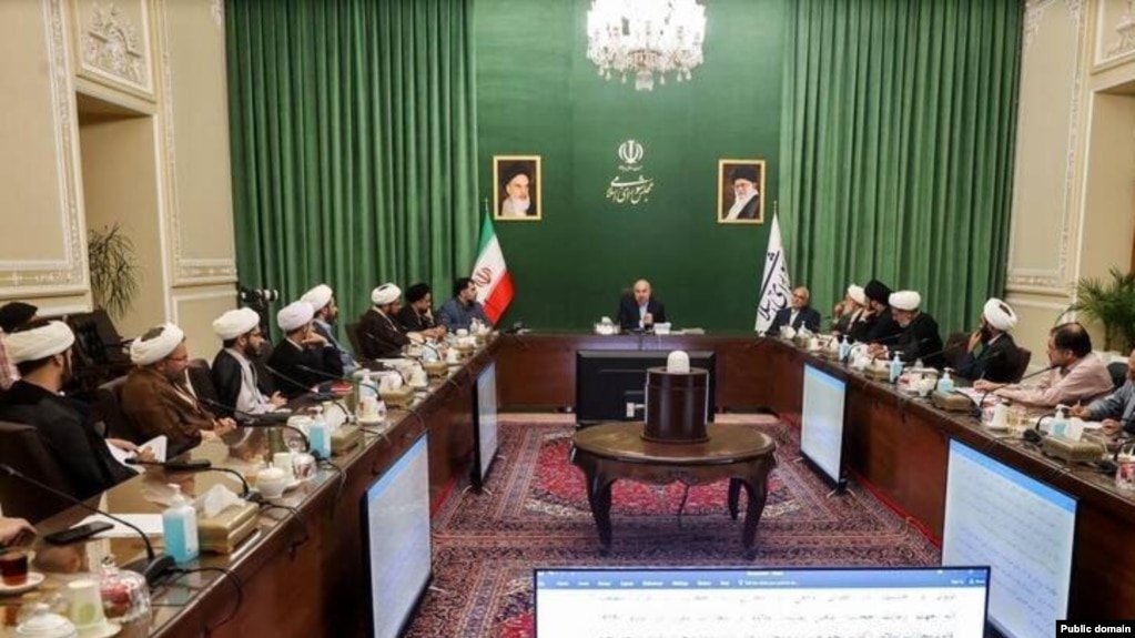 نشست روز ۲۲ خرداد