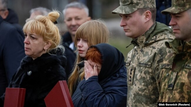 Ukraina kujton viktimat e Buçës, një vit pas çlirimit